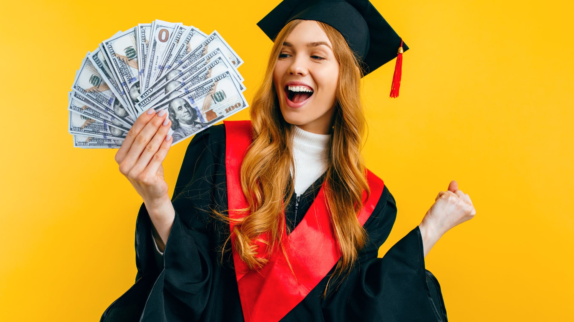 How to Secure Scholarships for High School Students by Networking with Local Businesses